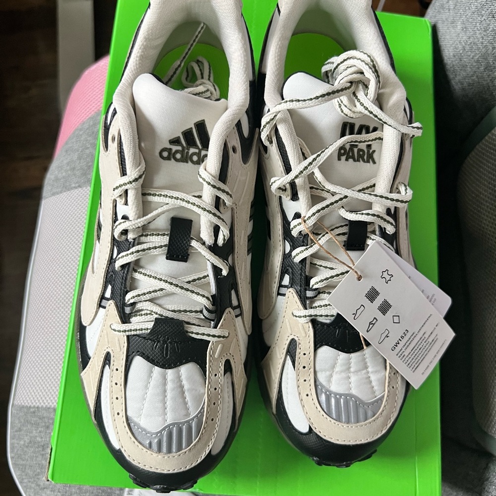 IVY PARK SAVAGE V4 SNEAKERS